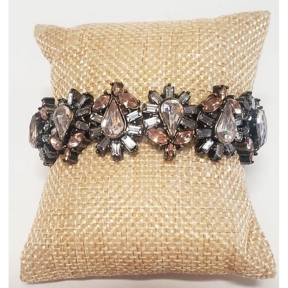 Sugar Fix by Bauble Bar Bracelet Stretch Pink/Grey Rhinestones Florets Reversed - Picture 8 of 11